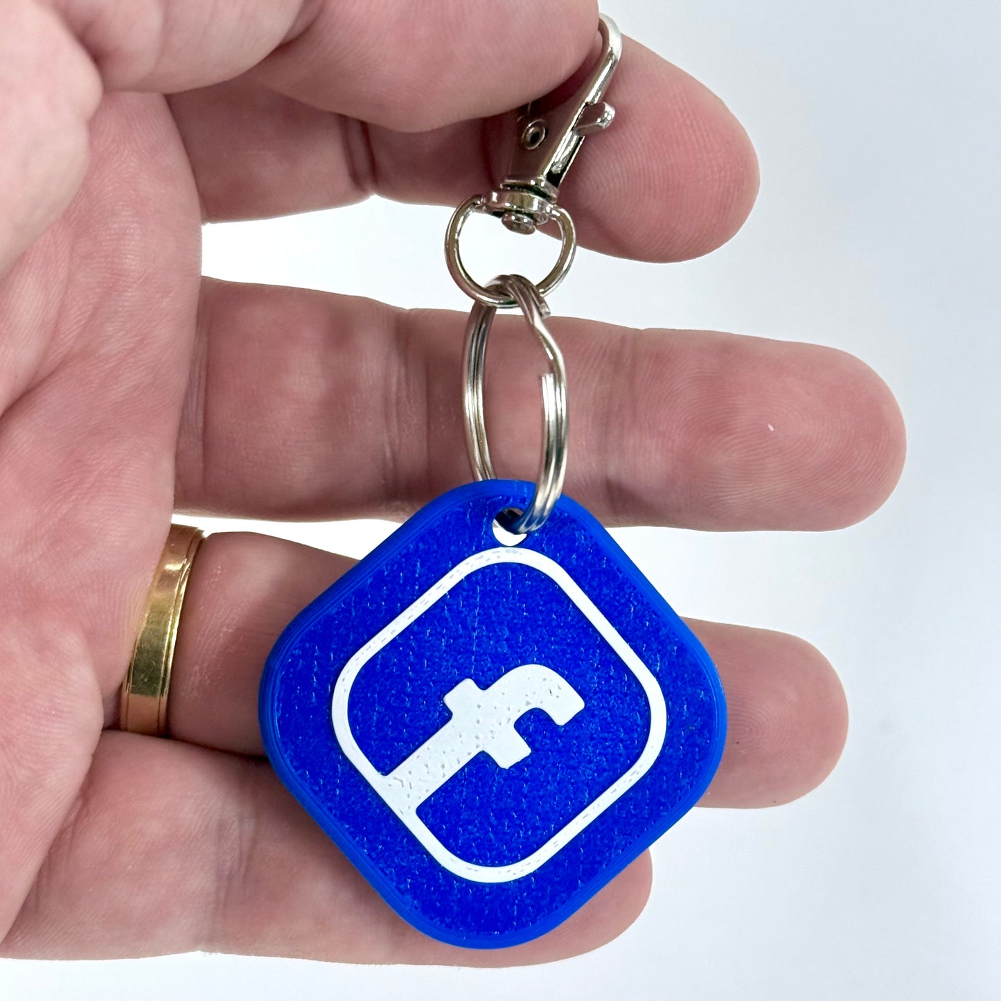 NFC Social Media Keyring – Facebook & Instagram Digital Business Card