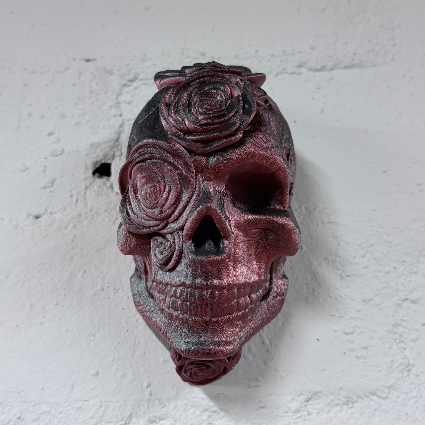 Skull Roses Wall Art – Small 3D Printed Gothic Skull Decor (Black & Red) | One-Off Sale