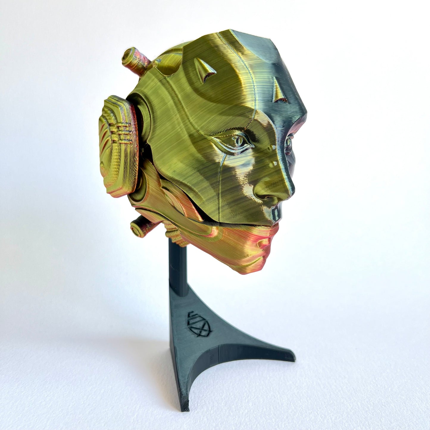 Skull Droid Mask Decoration | Dystopian Future Wall Mountable 3D Printed Display