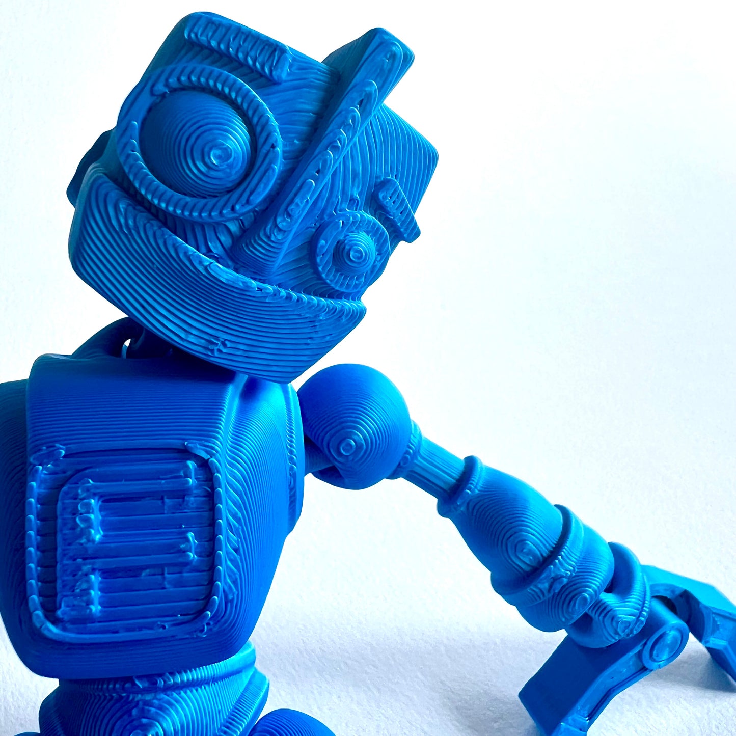 3D Printed Robot | Articulating Figure with Opening Hands