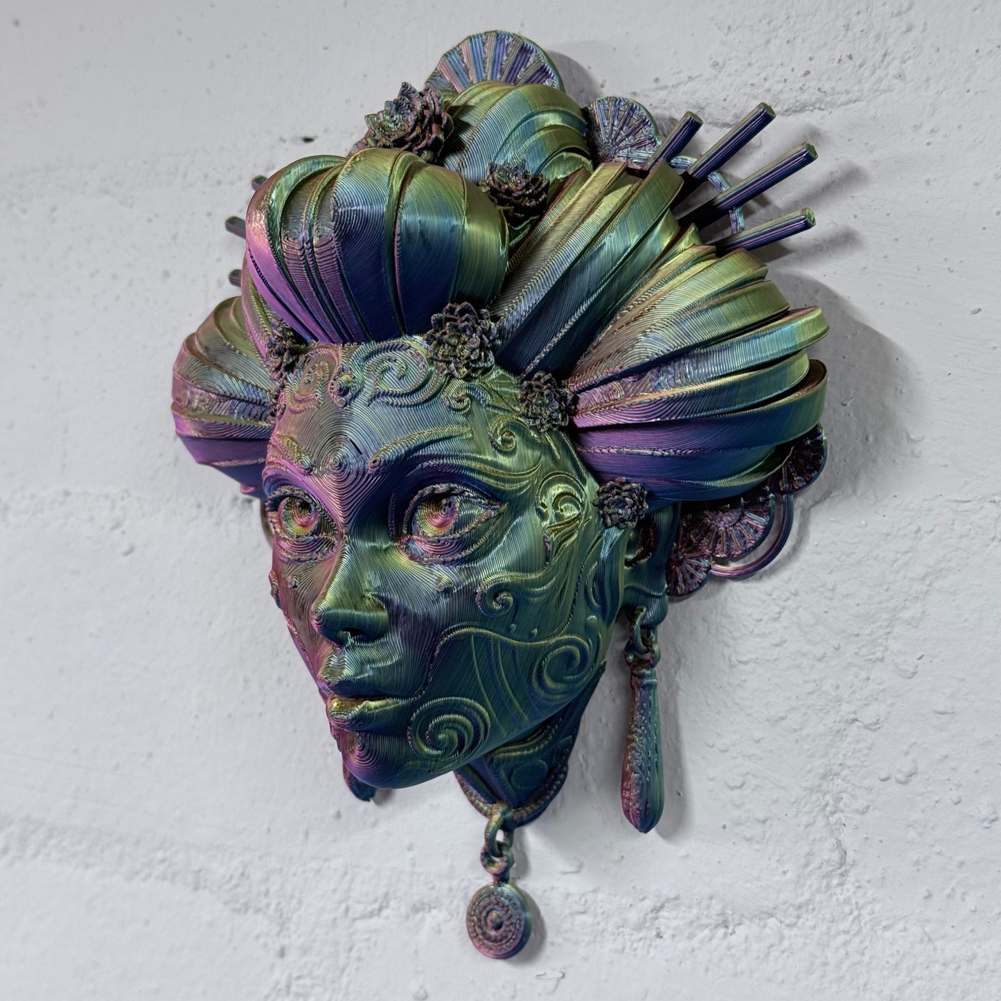 Geisha Mask Wall Art – Small 3D Printed Japanese Geisha Decor (Iridescent Red/Yellow/Blue) | One-Off Sale