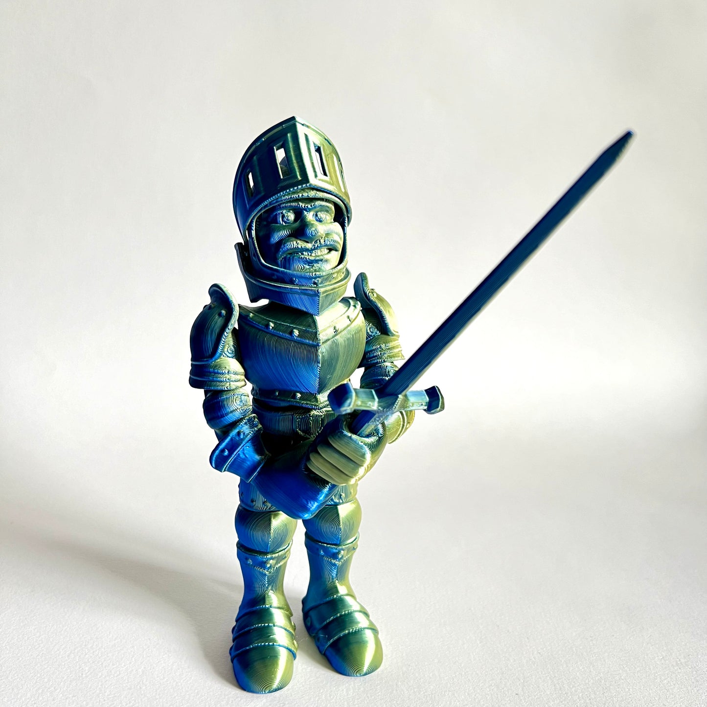 3D Printed Knight in Armour | Articulating Figure with Sword