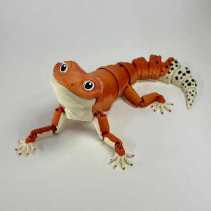 Leopard Gecko articulated fidget toy front view