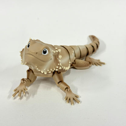 Bearded Dragon articulated fidget toy front view