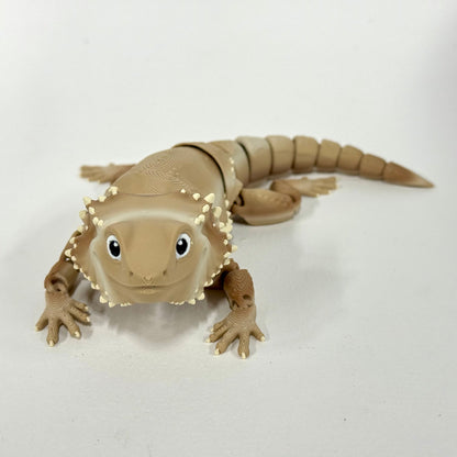Bearded Dragon articulated fidget toy side view