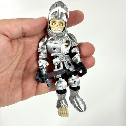 Skeleton Knight figure displaying its skeletal armour and articulated design – Iubi Design 3D