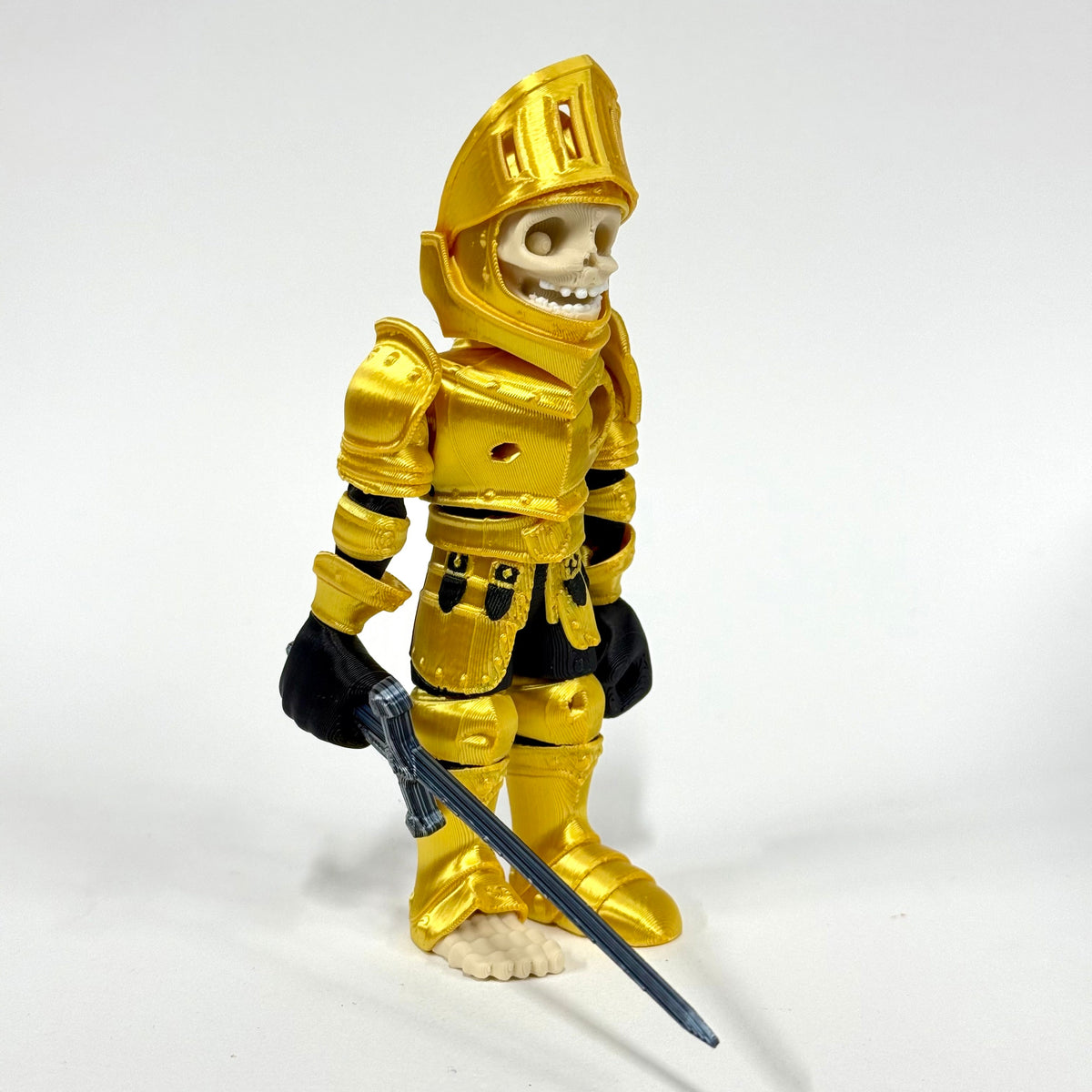 Skeleton Knight articulated figure showing its medieval undead warrior styling – Iubi Design 3D