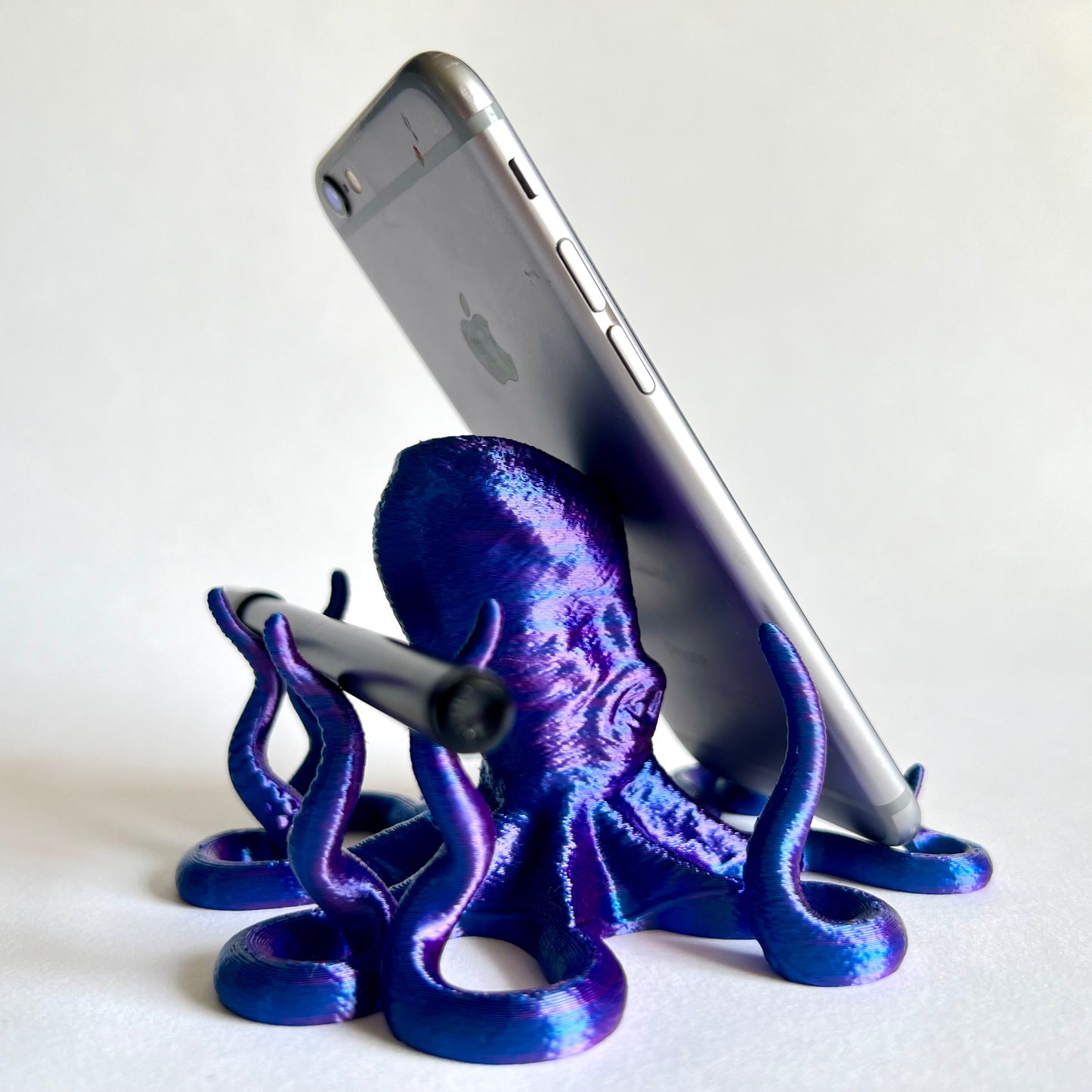 The Kraken Phone Holder | 3D Printed Octopus Desk Organiser